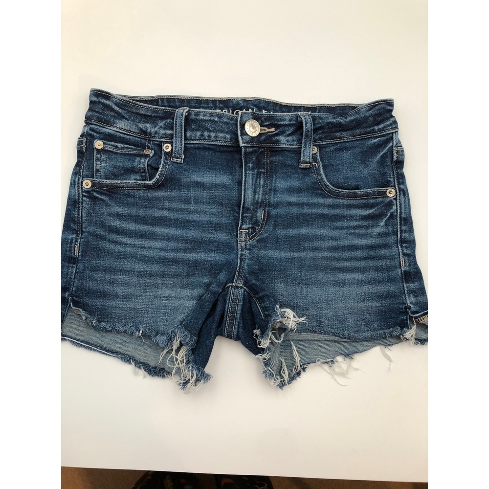 American Eagle Denim Midi Shorts Size 2 Stretch Frayed Dark Wash 3.5" Inseam Y2K